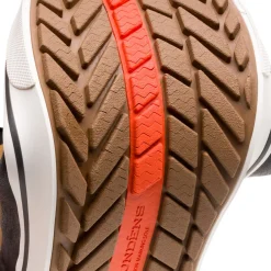 Best Sale Freeboard Leather Chukka Footwear